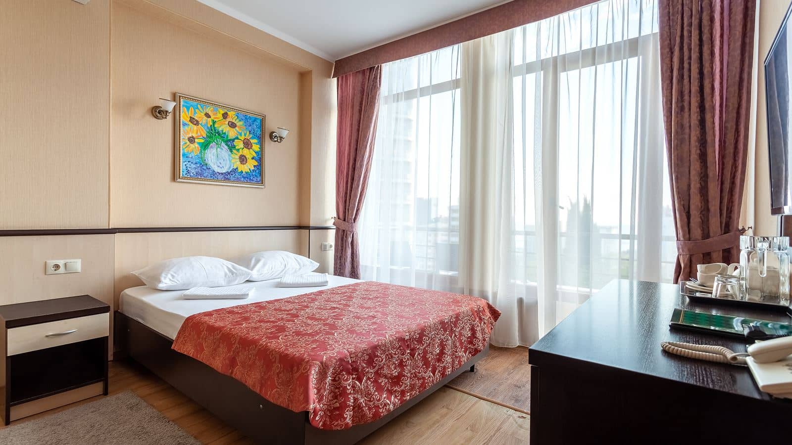 rooms-standard-with-balcony