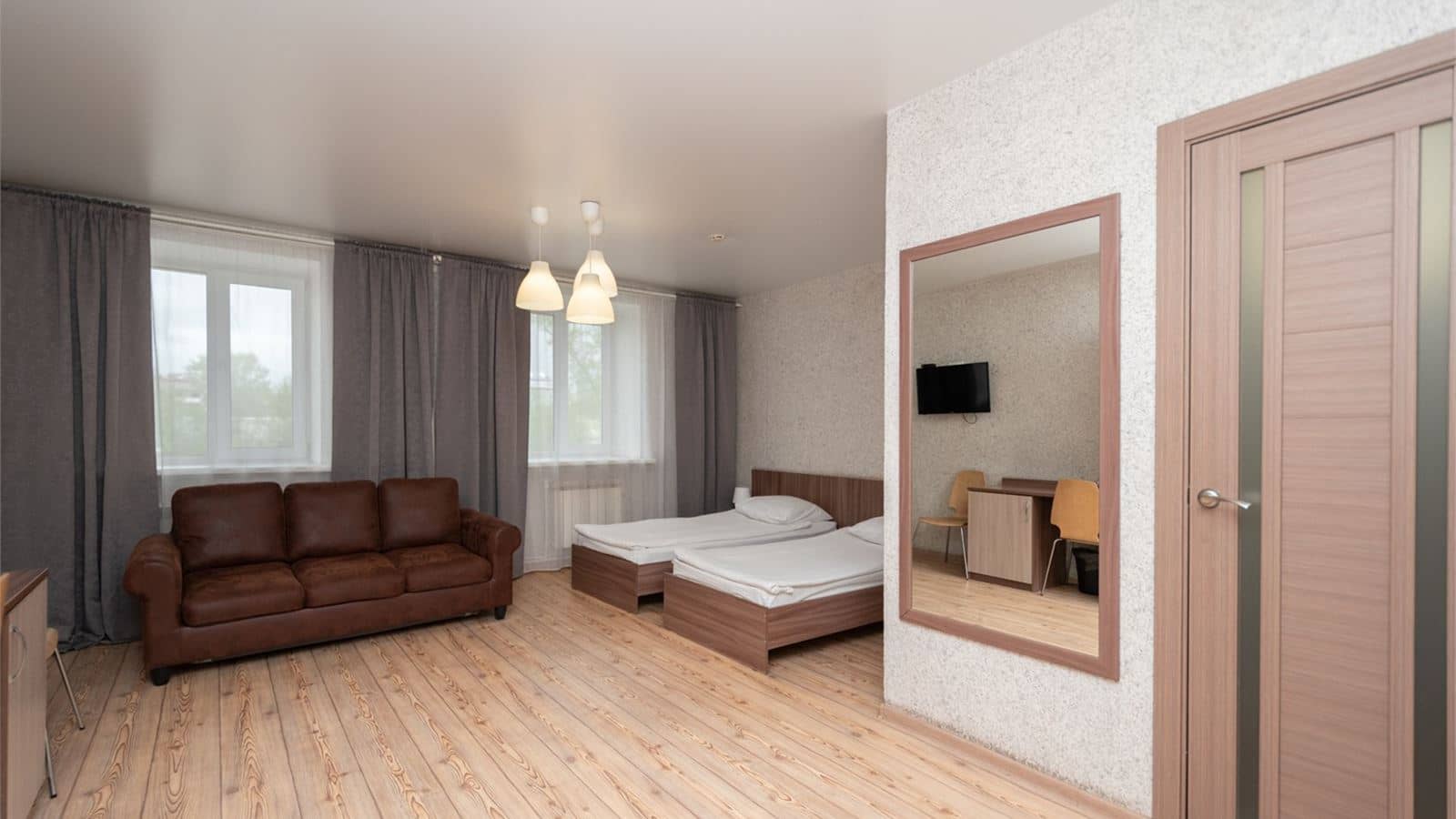rooms-полулюкс-3местный