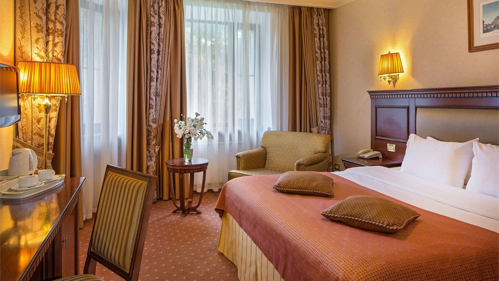 rooms-стандартный-2местный-номер-с-1-двуспальной-кроватью