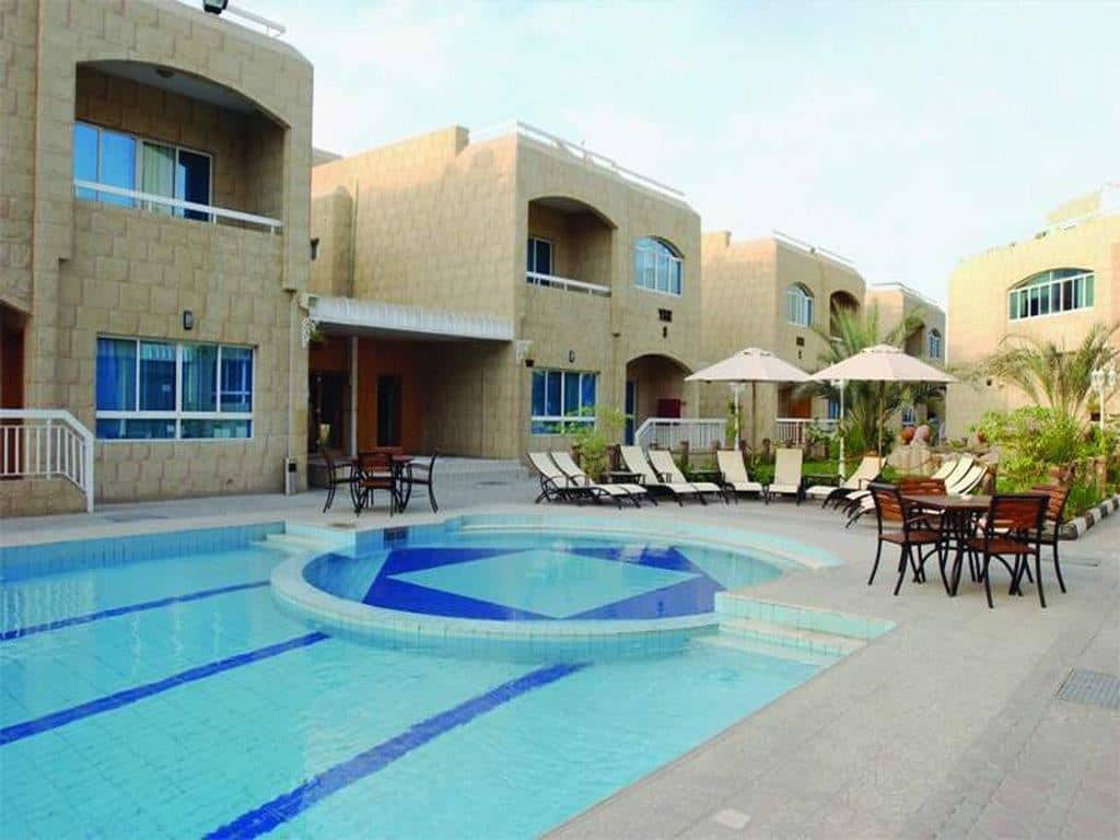 pools-outdoor-pool