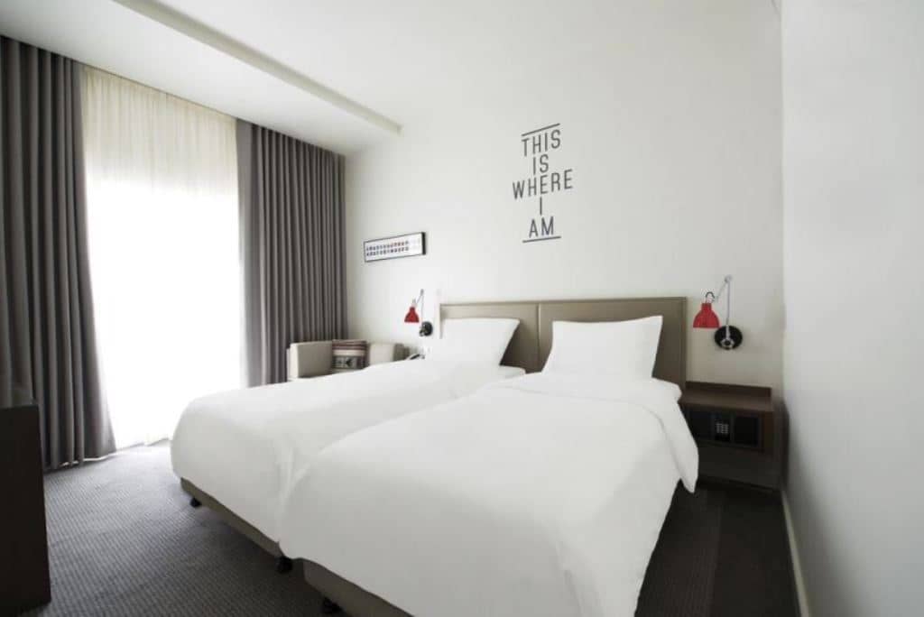 rooms-rover-room