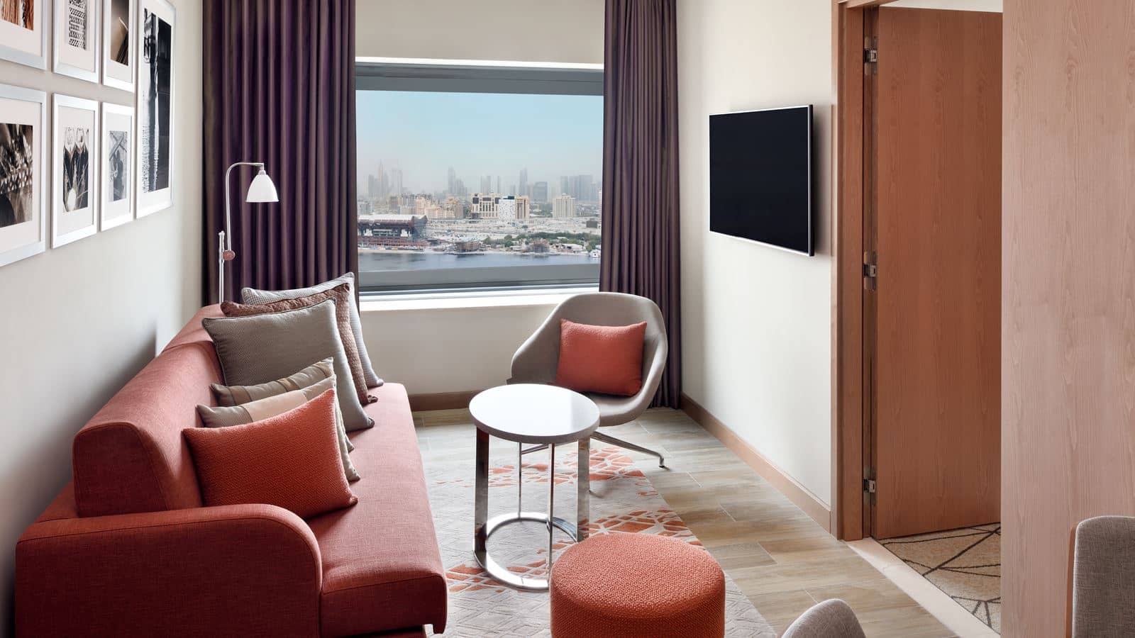 rooms-1-king-junior-suite