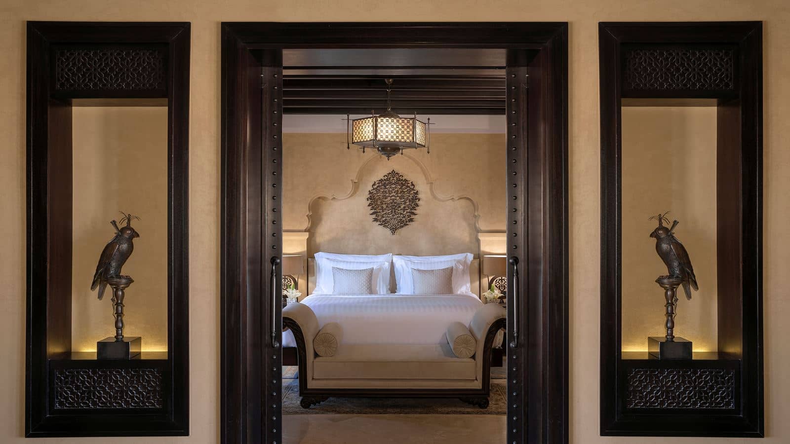 rooms-royal-pavilion-pool-villa