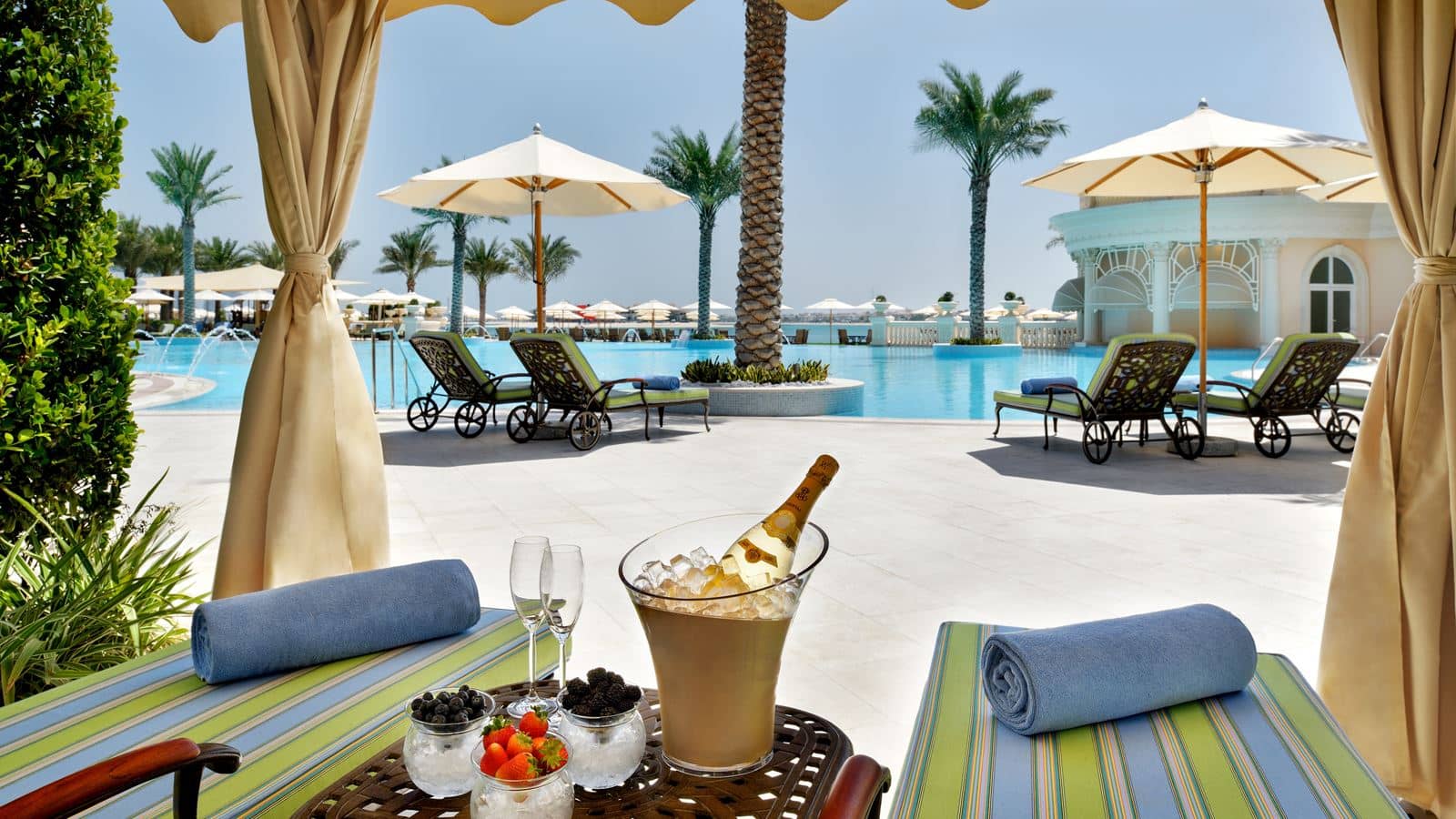 pools-outdoor-pool