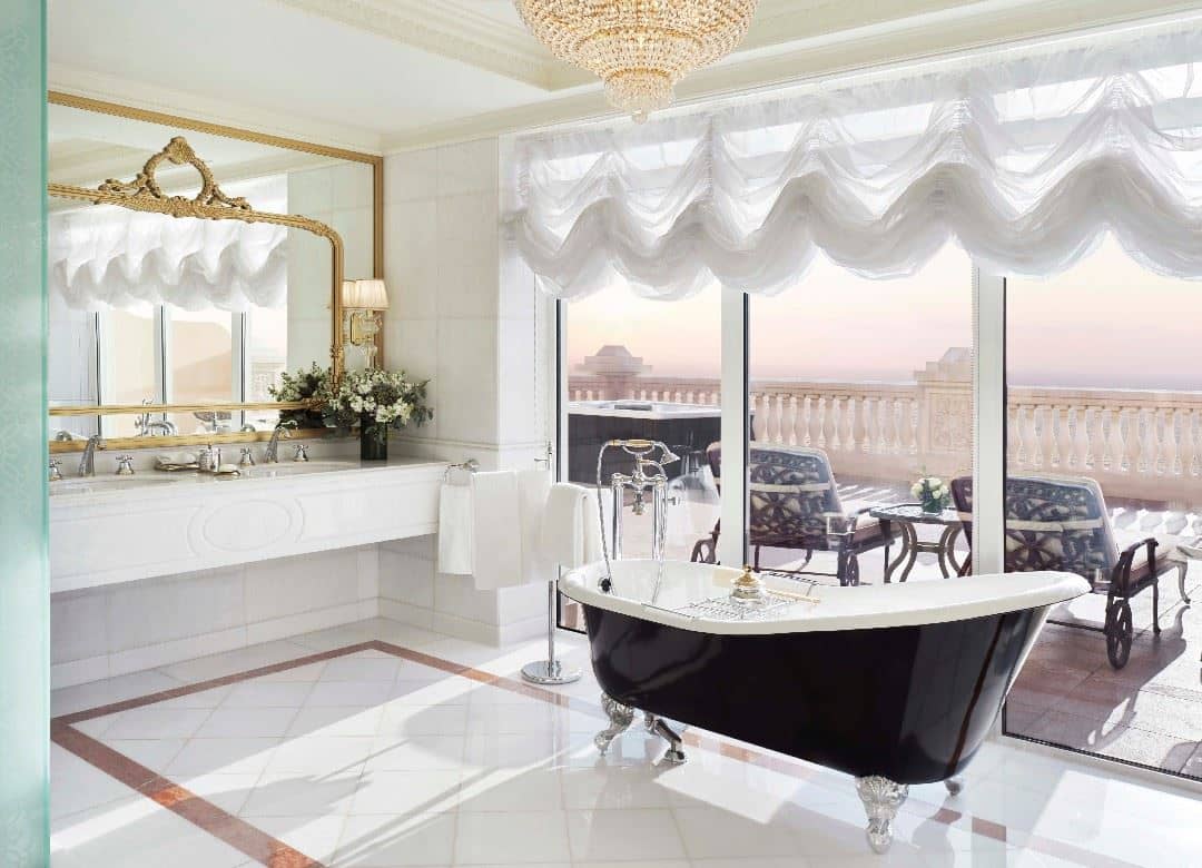 rooms-premier-jacuzzi-suite-one-bedroom-palm