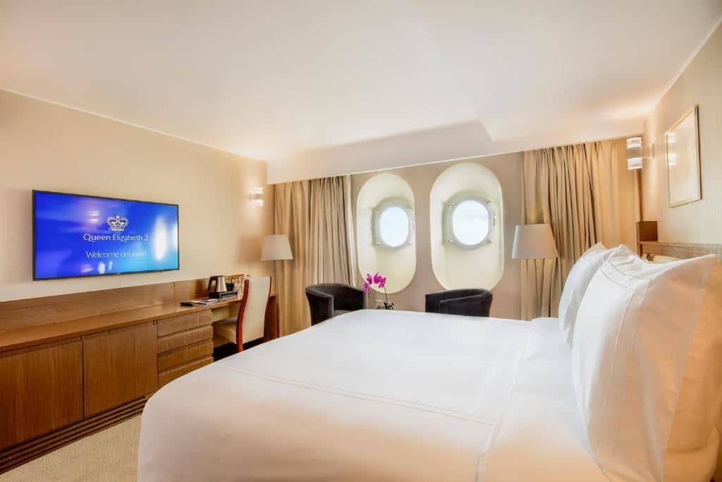 rooms-signature-room