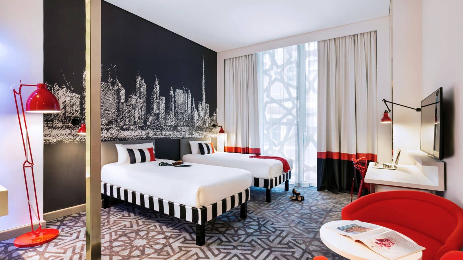 rooms-standard-family-room
