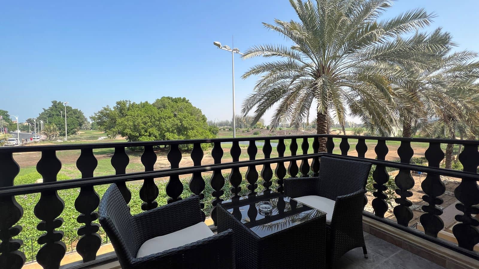 rooms-classic-room-with-balcony