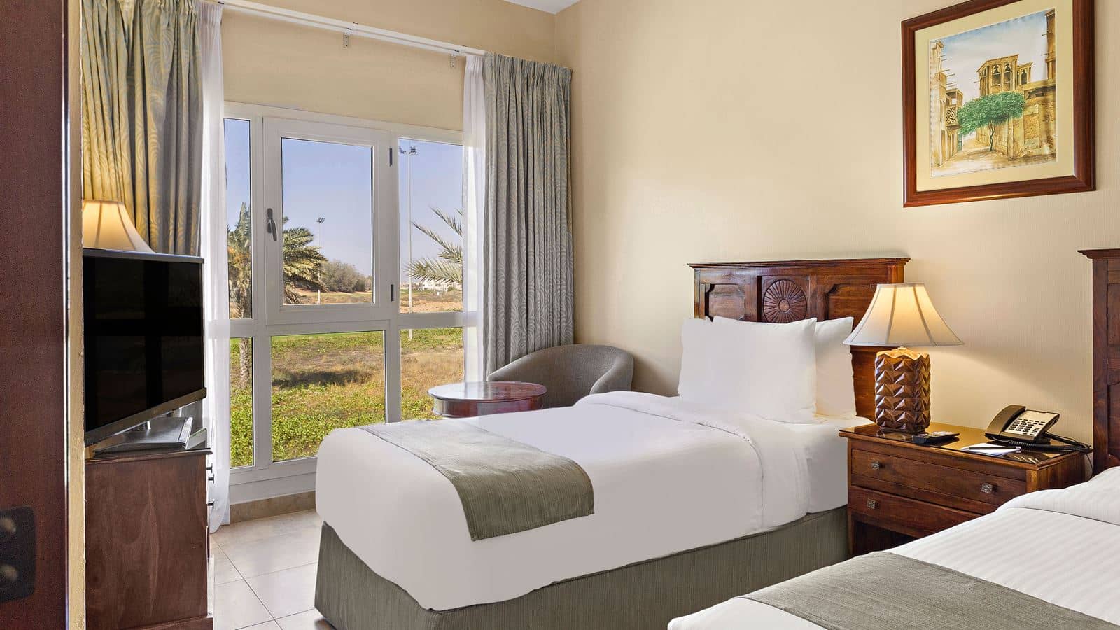 rooms-classic-room