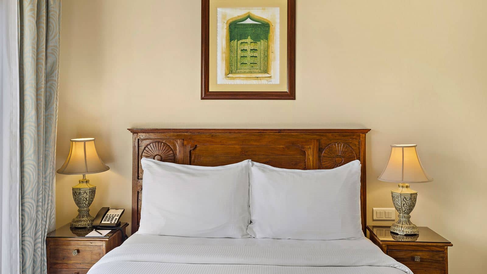 rooms-standard-room
