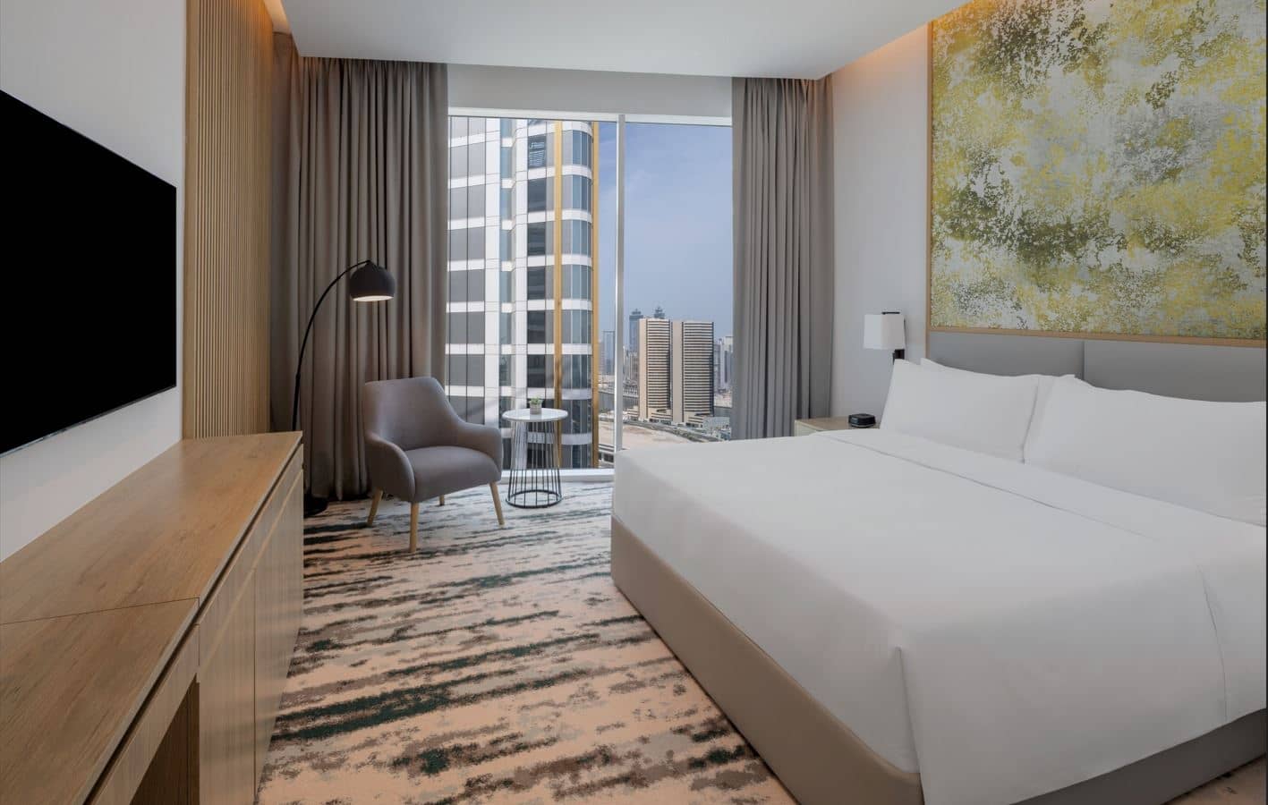 rooms-standard-room-king-bed-nonsmoking