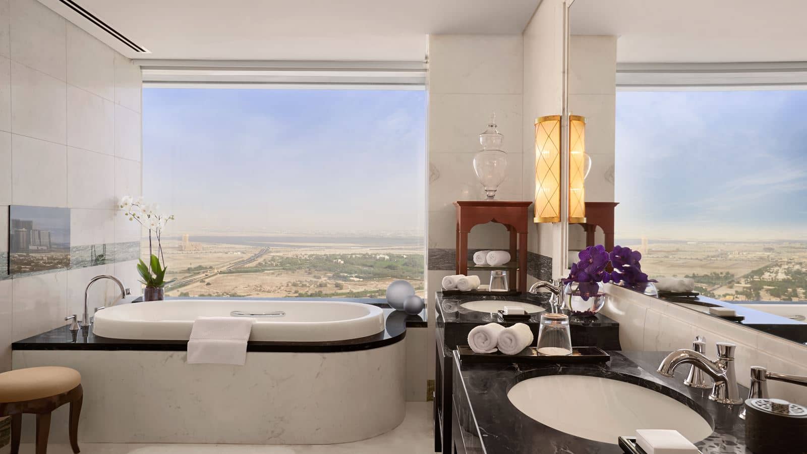 rooms-royal-suite