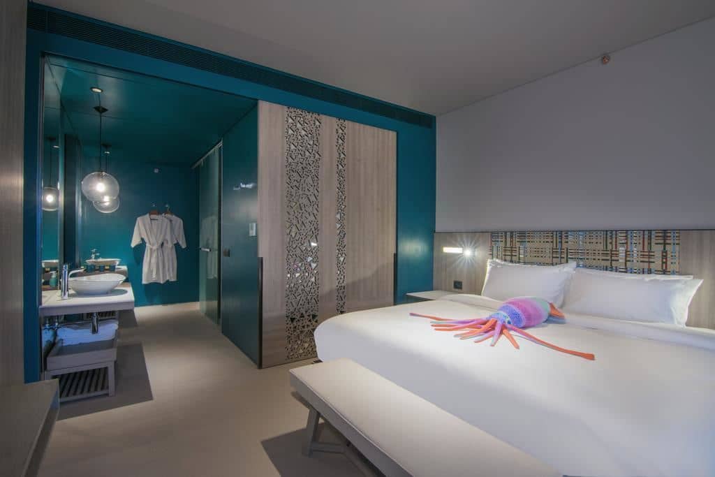 rooms-family-pool-suite