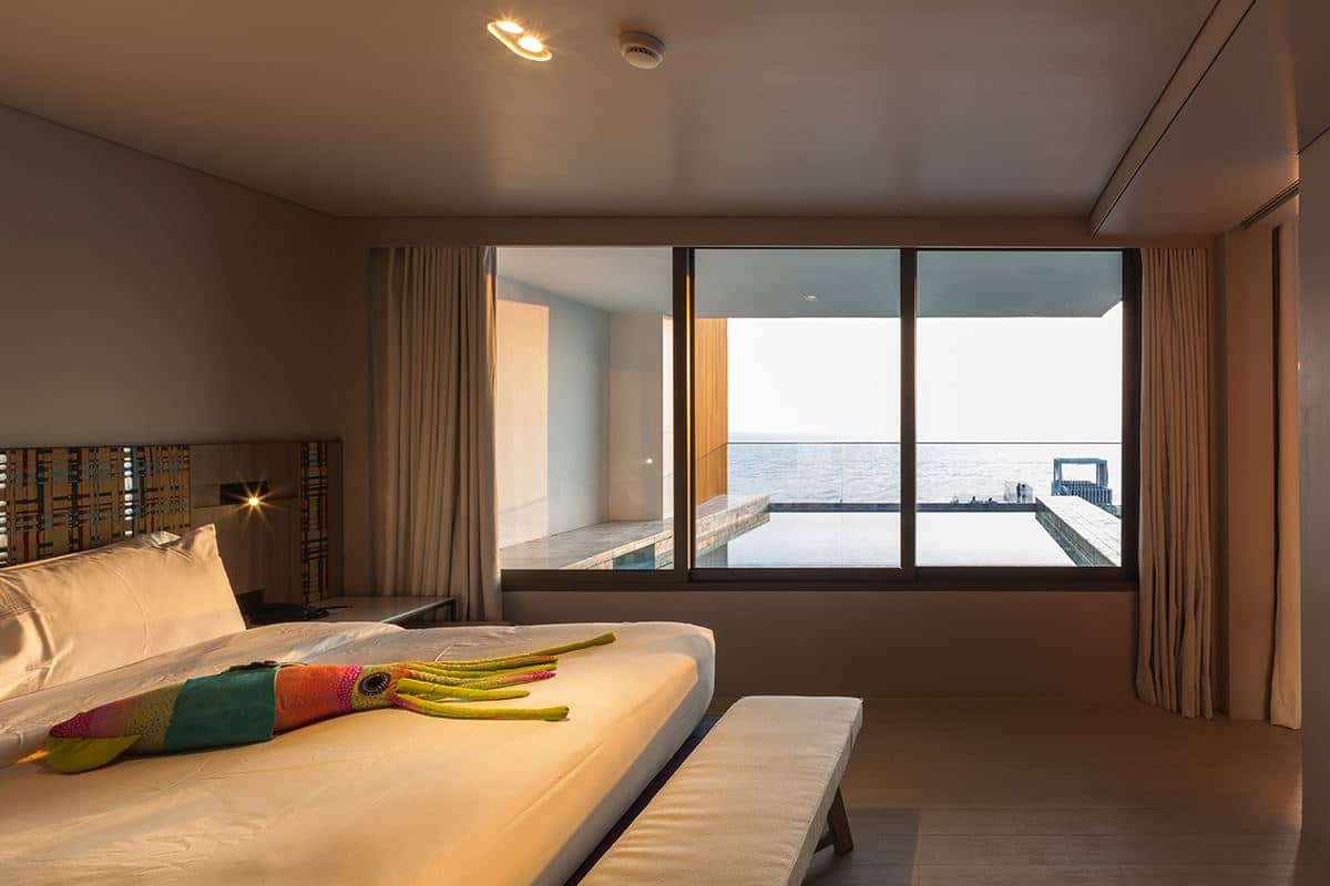 rooms-sky-pool-villa