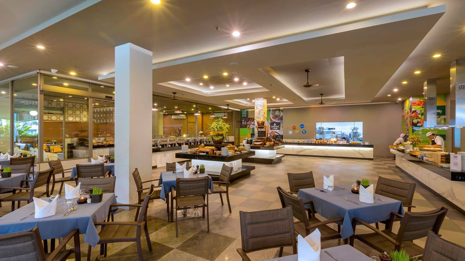 restaurants-the-main-restaurant