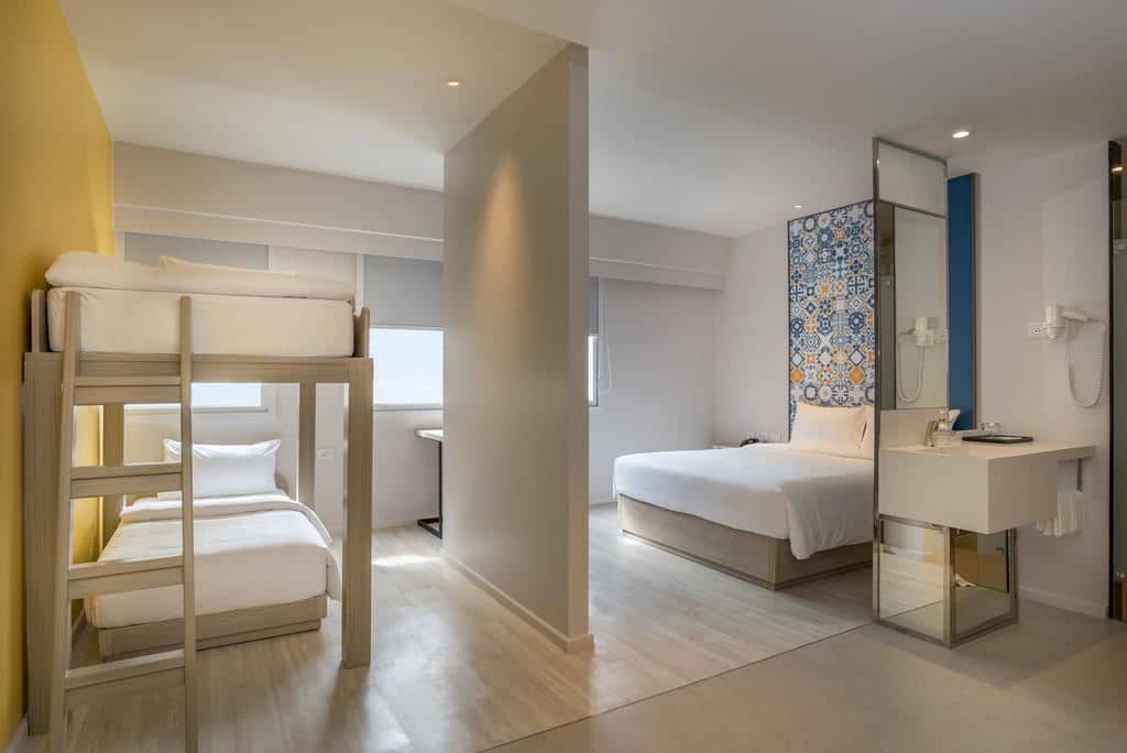 rooms-family-room