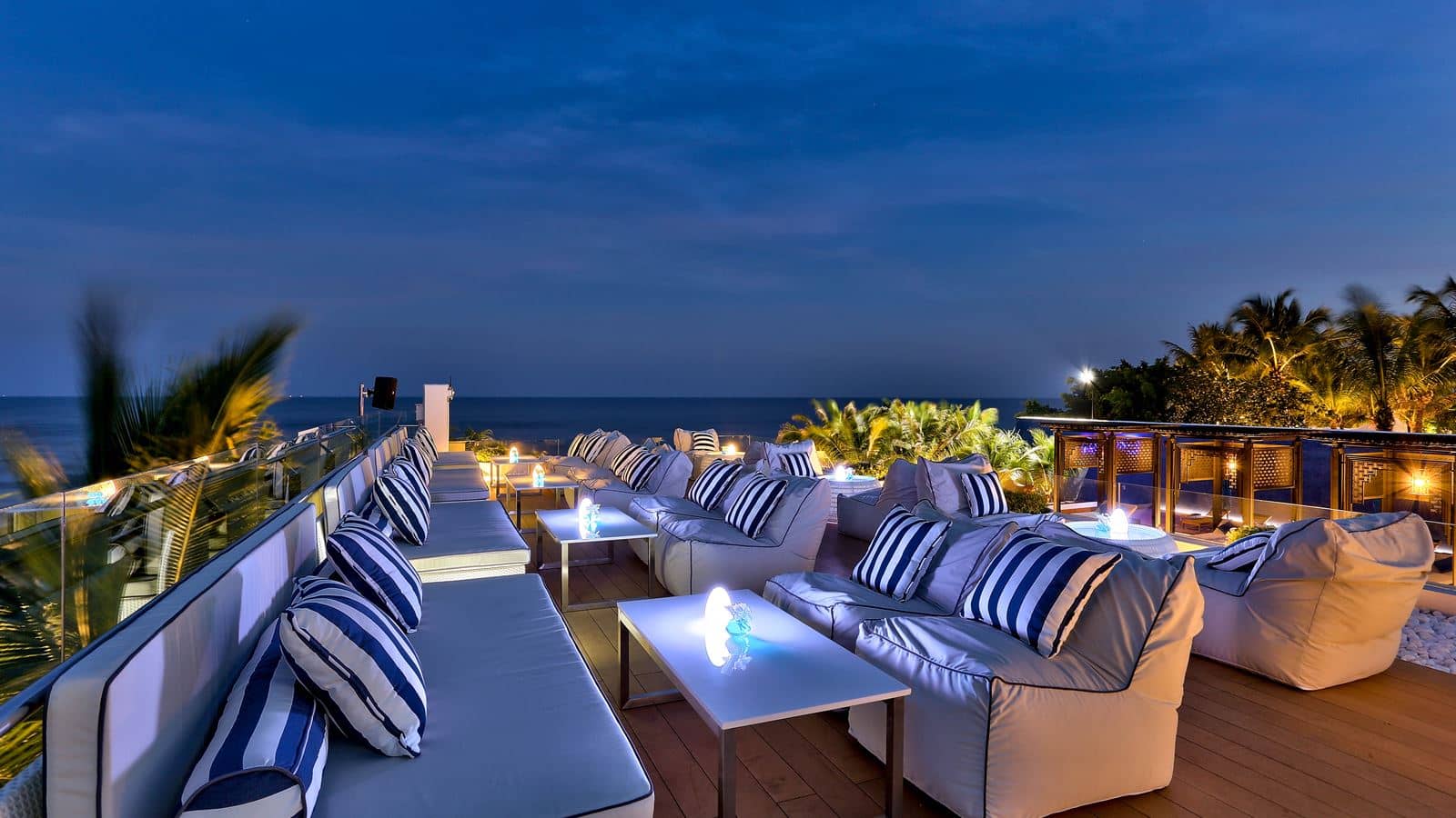 restaurants-ivy-lounge
