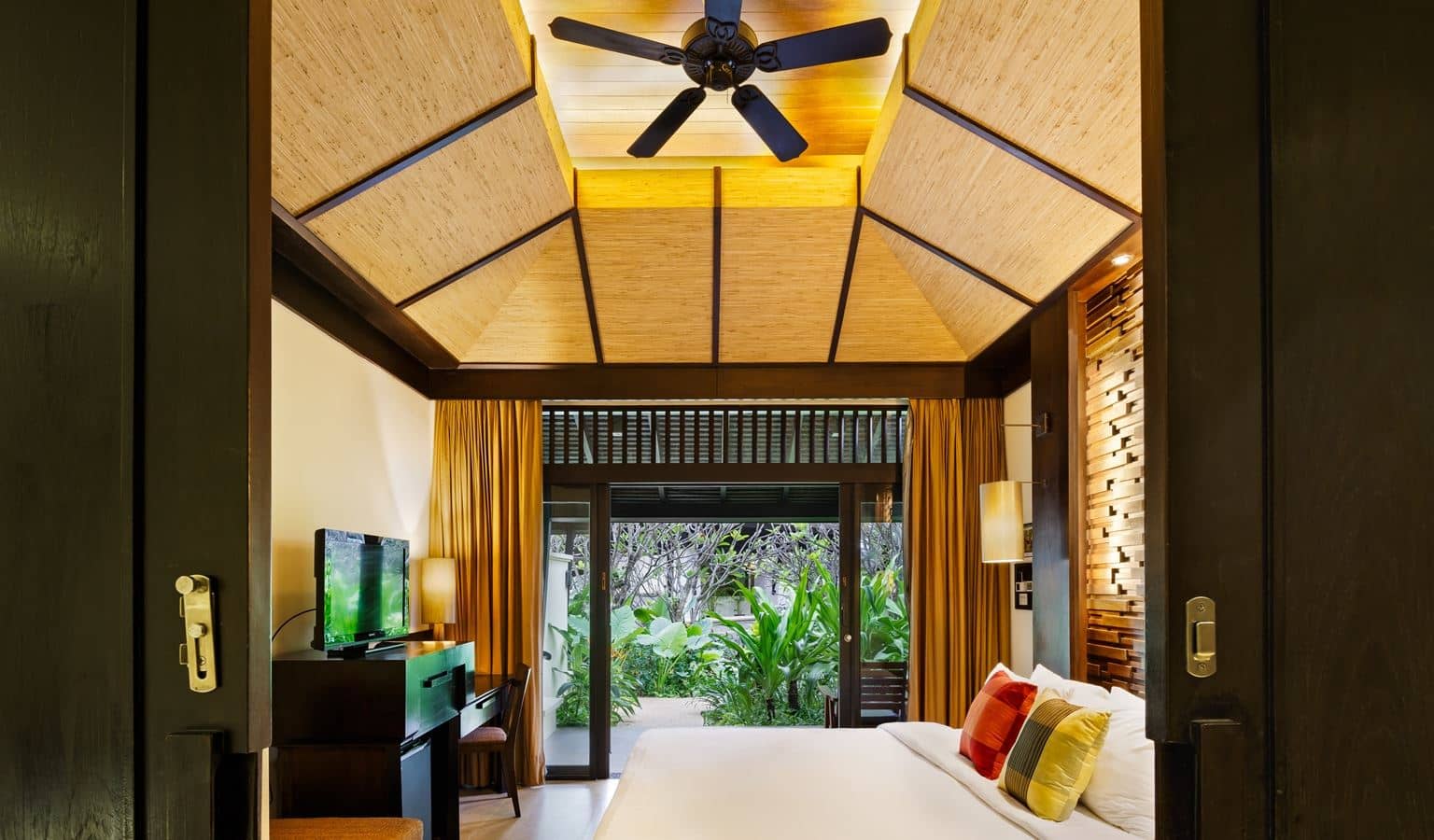 rooms-superior-garden