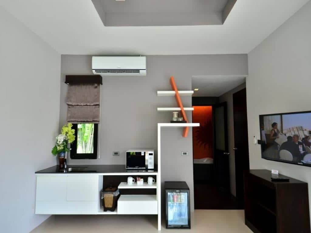 rooms-deluxe-suite-pool-villa