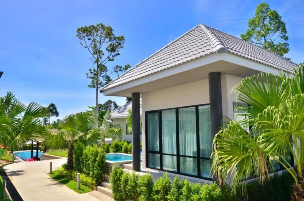 rooms-deluxe-suite-pool-villa