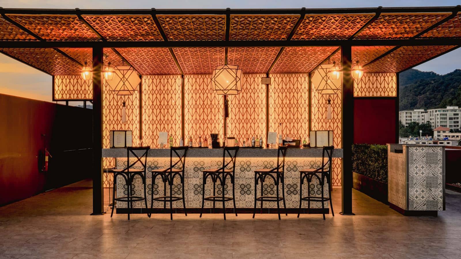 bars-dim-sun-bar