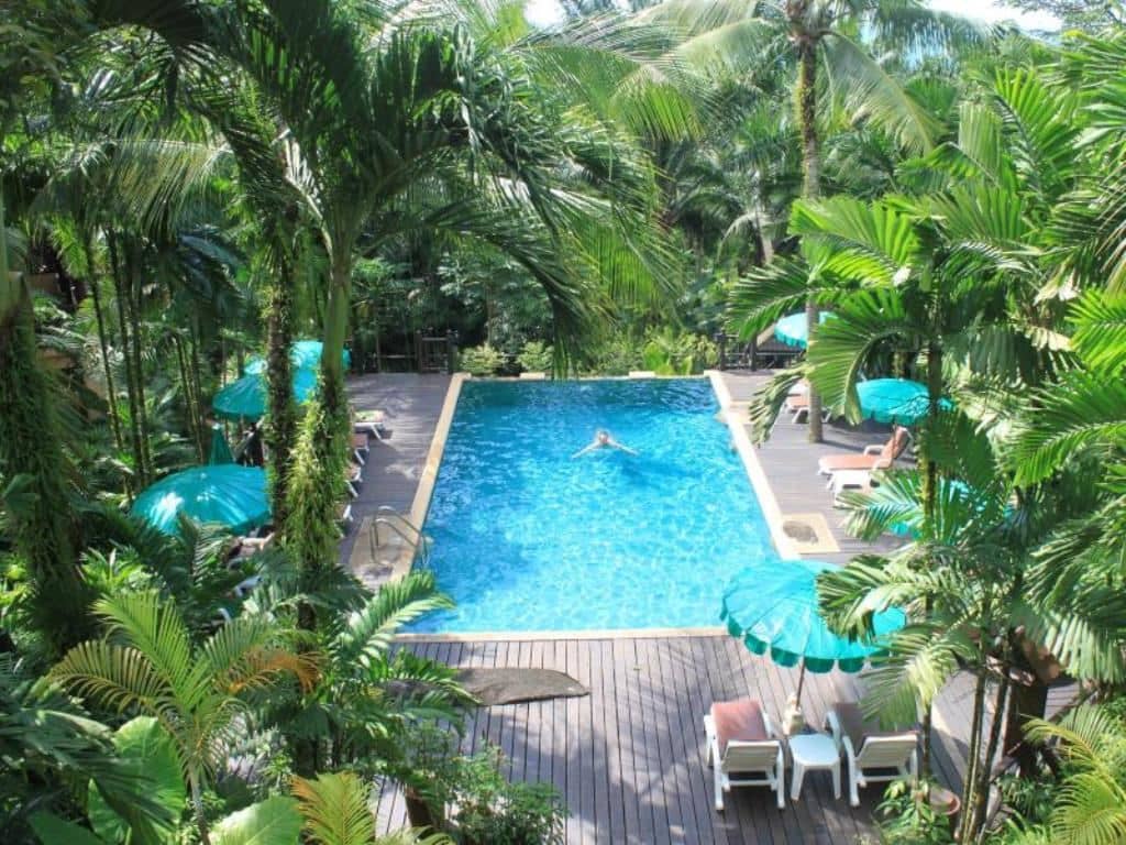 pools-outdoor-pool