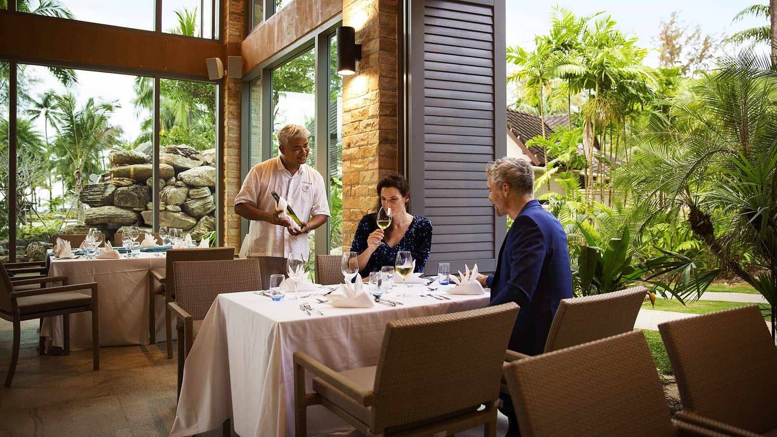 restaurants-local-speciality-restaurant