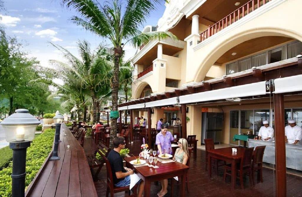 restaurants-gracebar-grill-restaurant