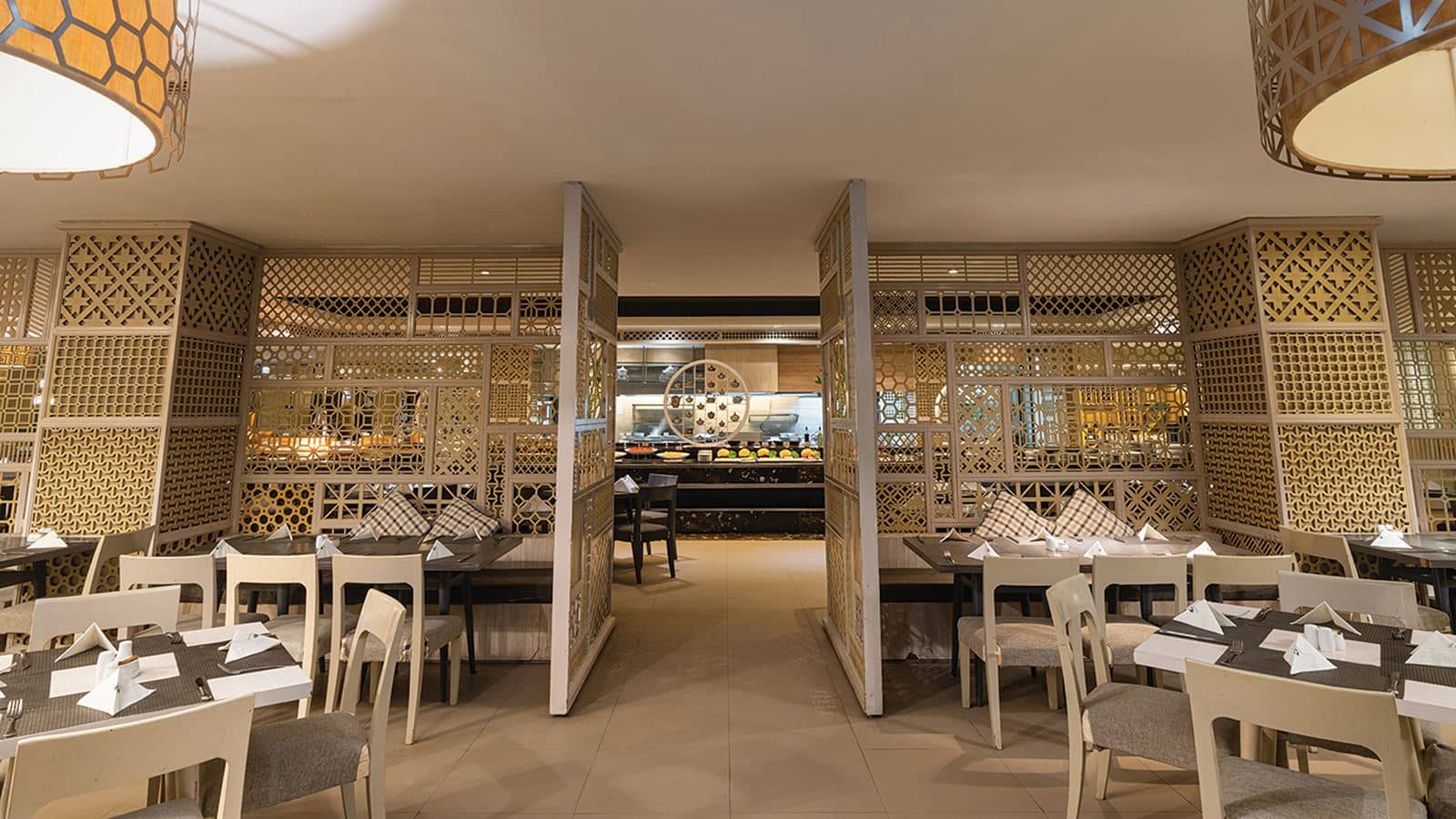 restaurants-bualuang-restaurant