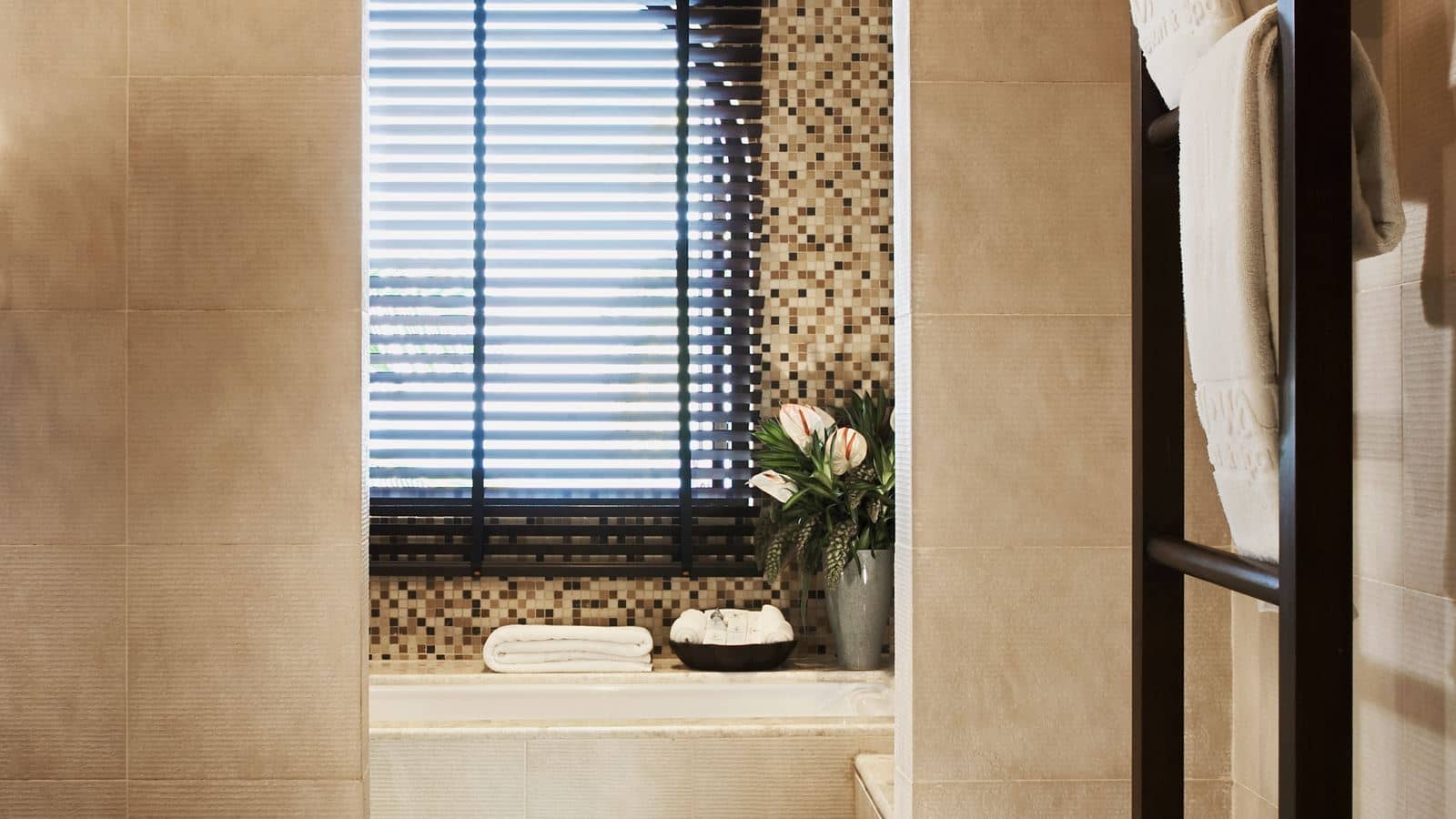 rooms-deluxe-room