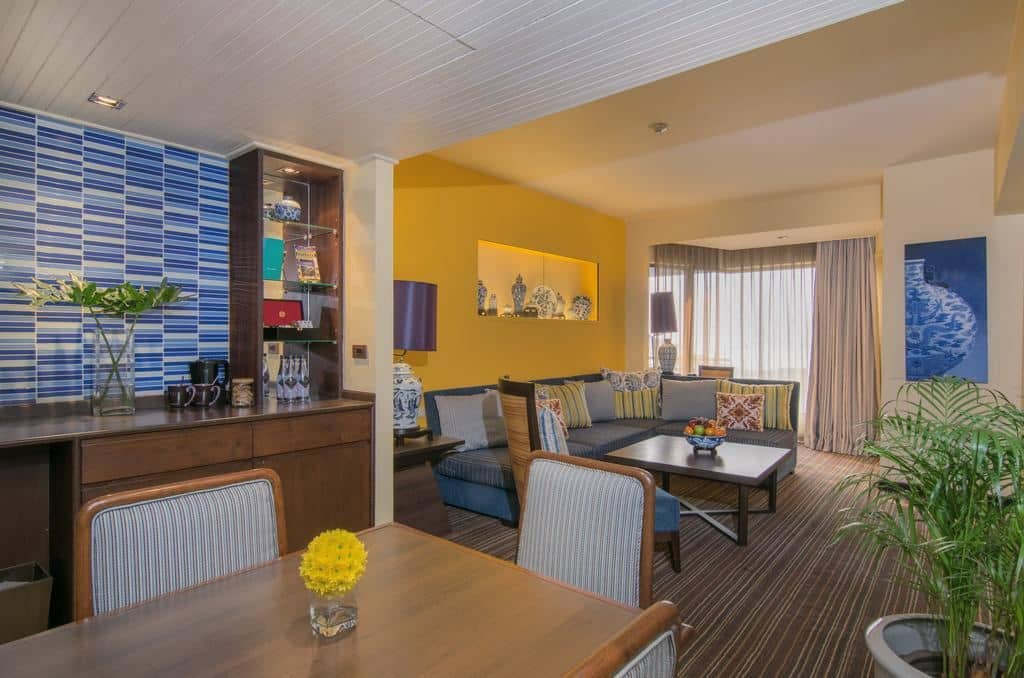 rooms-siam-suite