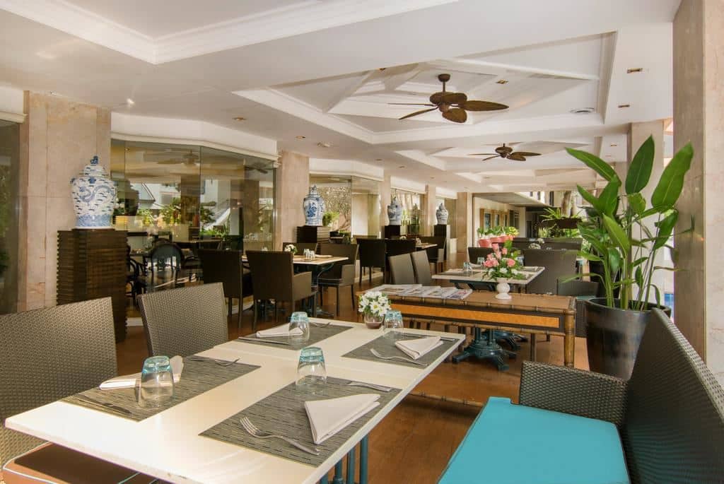 restaurants-garden-terrace-restaurant