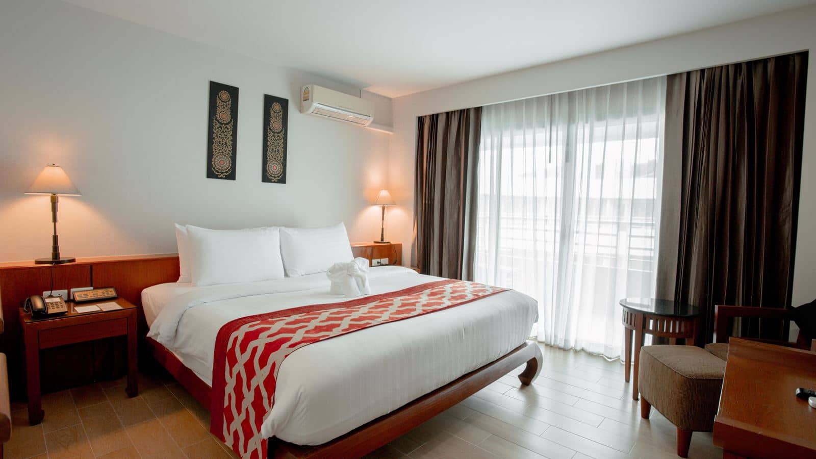 rooms-royal-suite