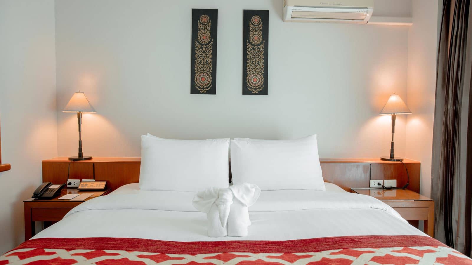 rooms-royal-suite