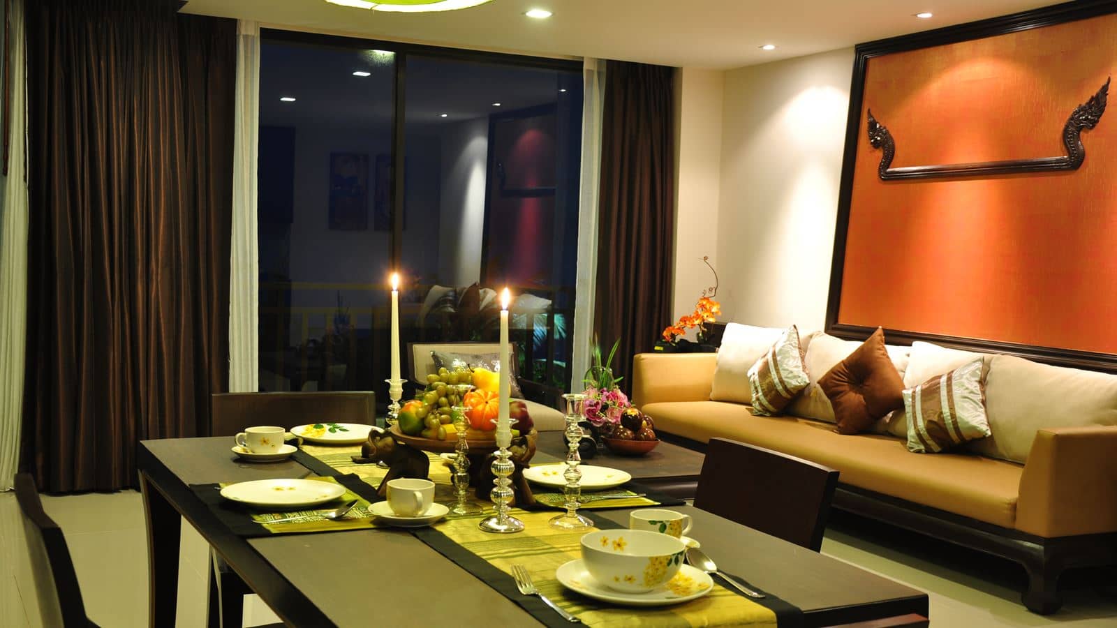 rooms-royal-suite-beach-front