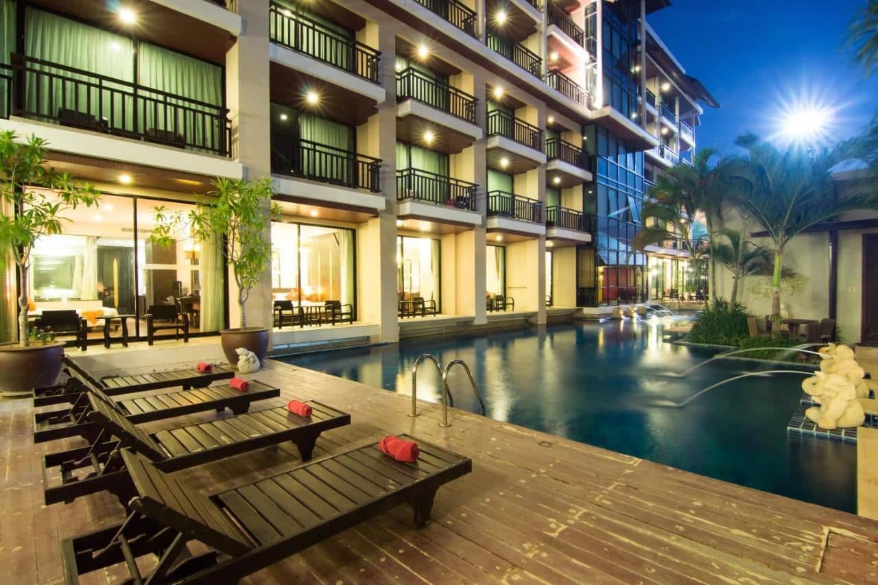 pools-outdoor-pool