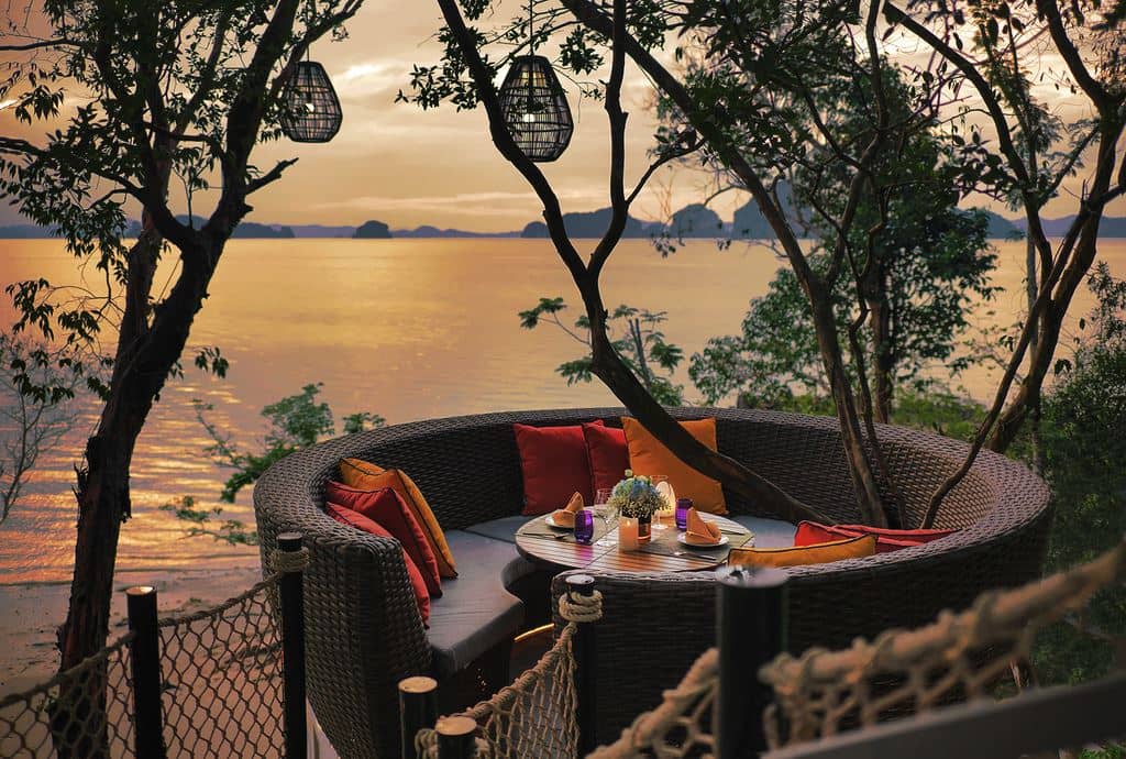 restaurants-birds-nest