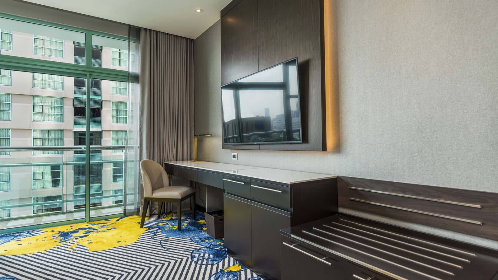 rooms-grand-deluxe-city-view