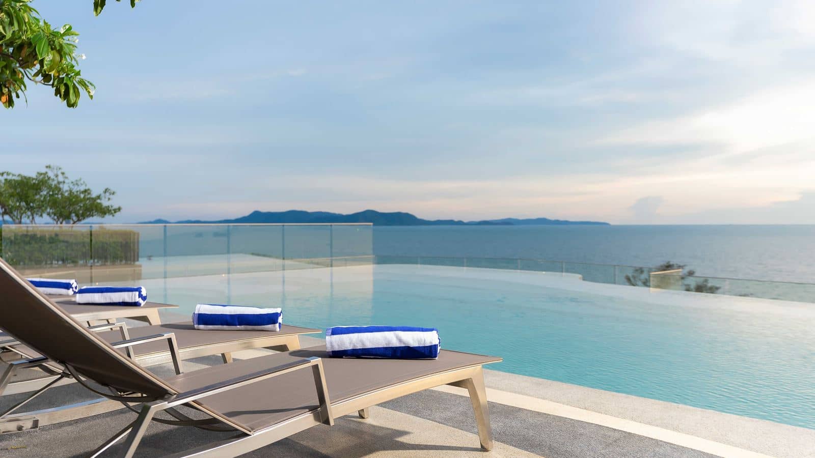 pools-outdoor--indoor-pool