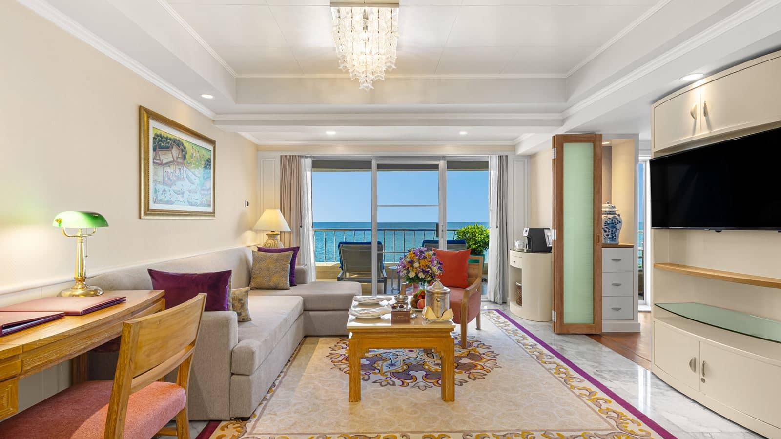 rooms-royal-wing-suite-one-bedroom