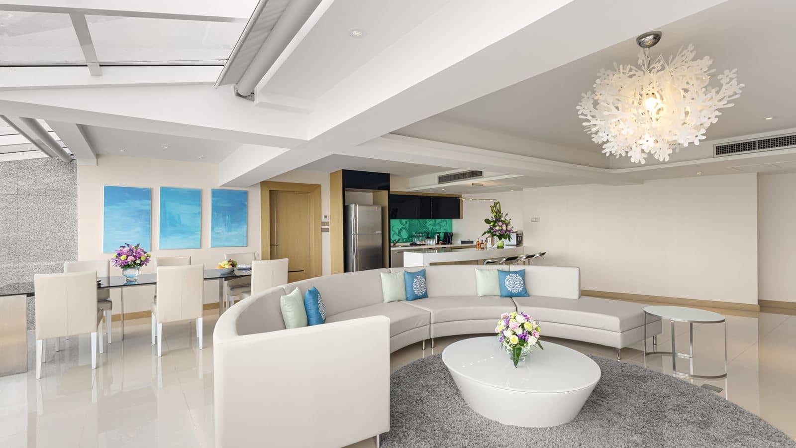rooms-presidential-platinum-suite-and-beach-pavilion