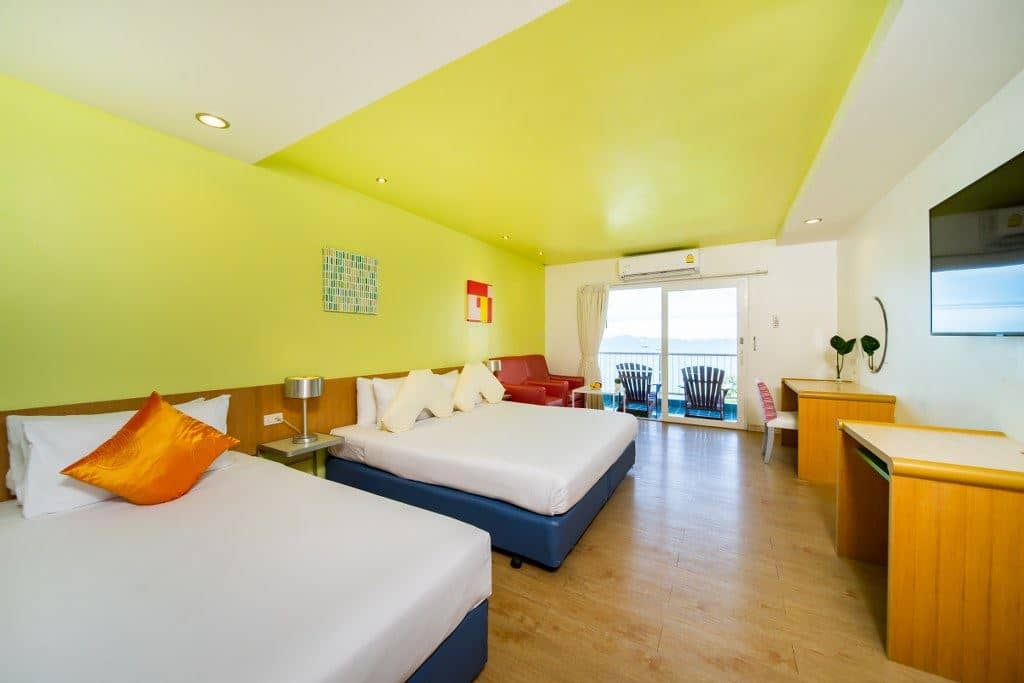 rooms-deluxe-sea-view