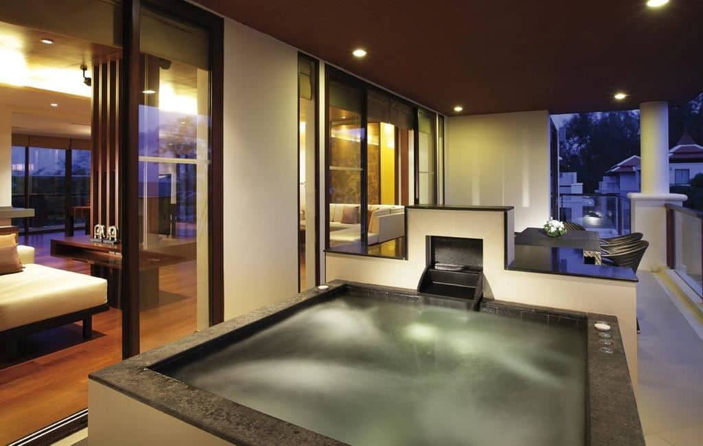 rooms-seaview-jacuzzi-penthouse-3-bedroom