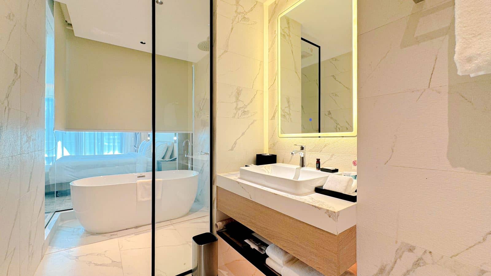 rooms-studio-room