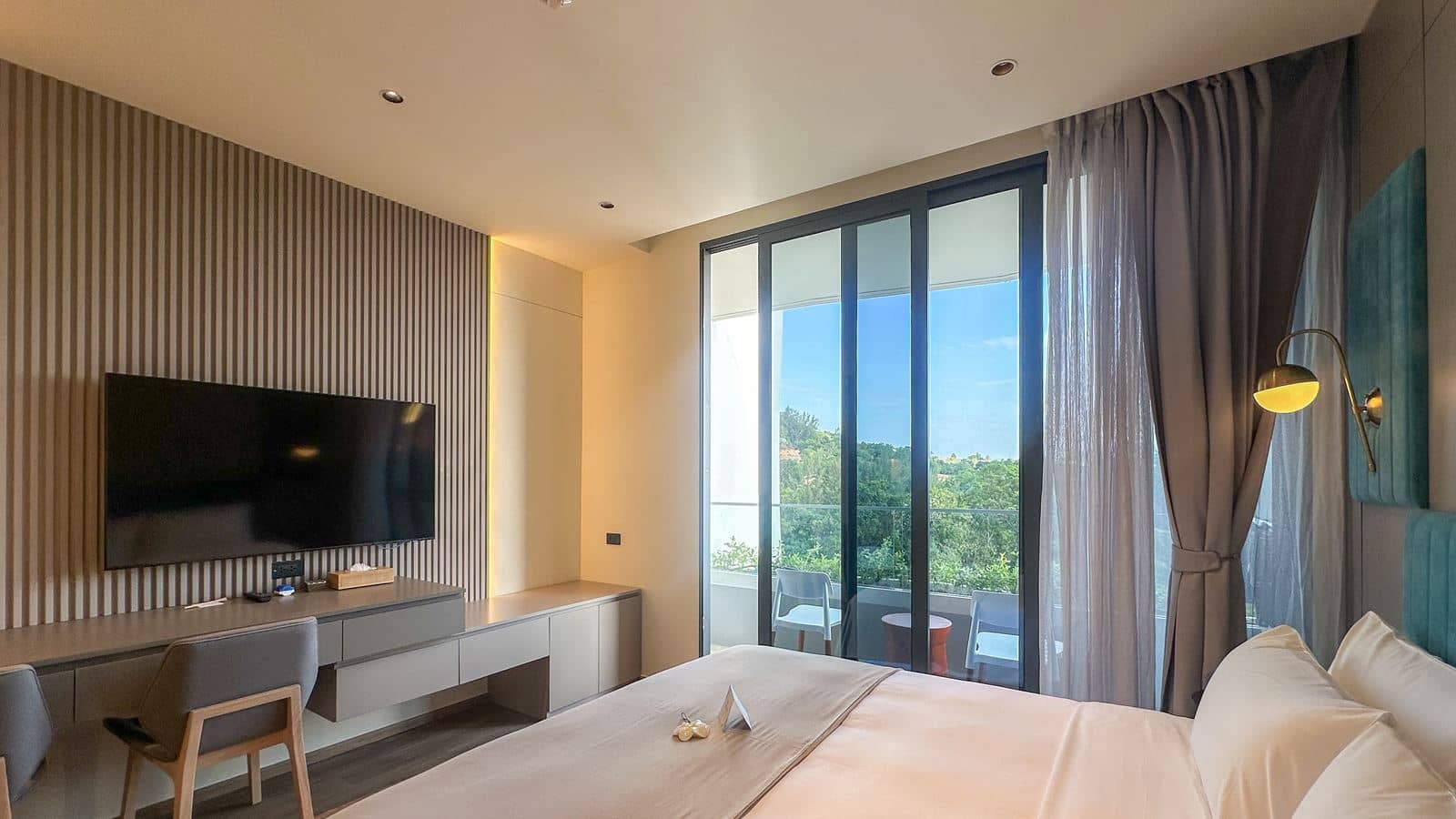 rooms-studio-room
