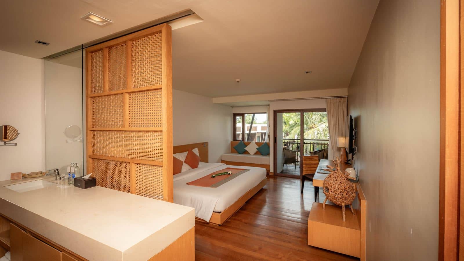 rooms-connecting-rooms