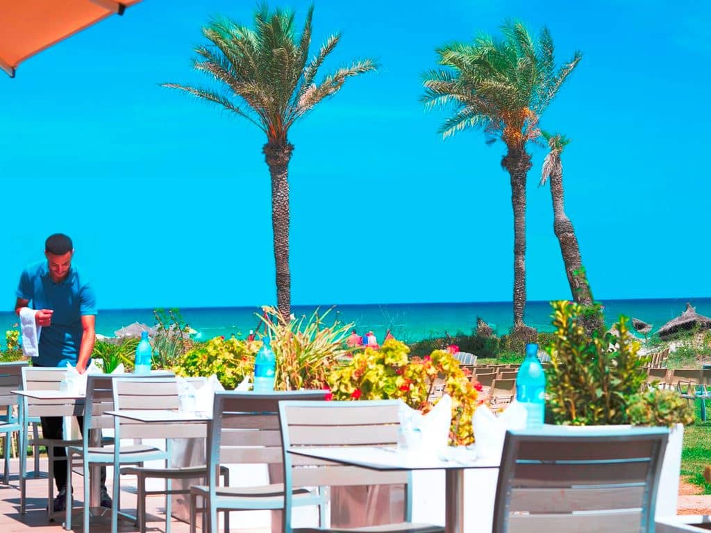 restaurants-restaurants