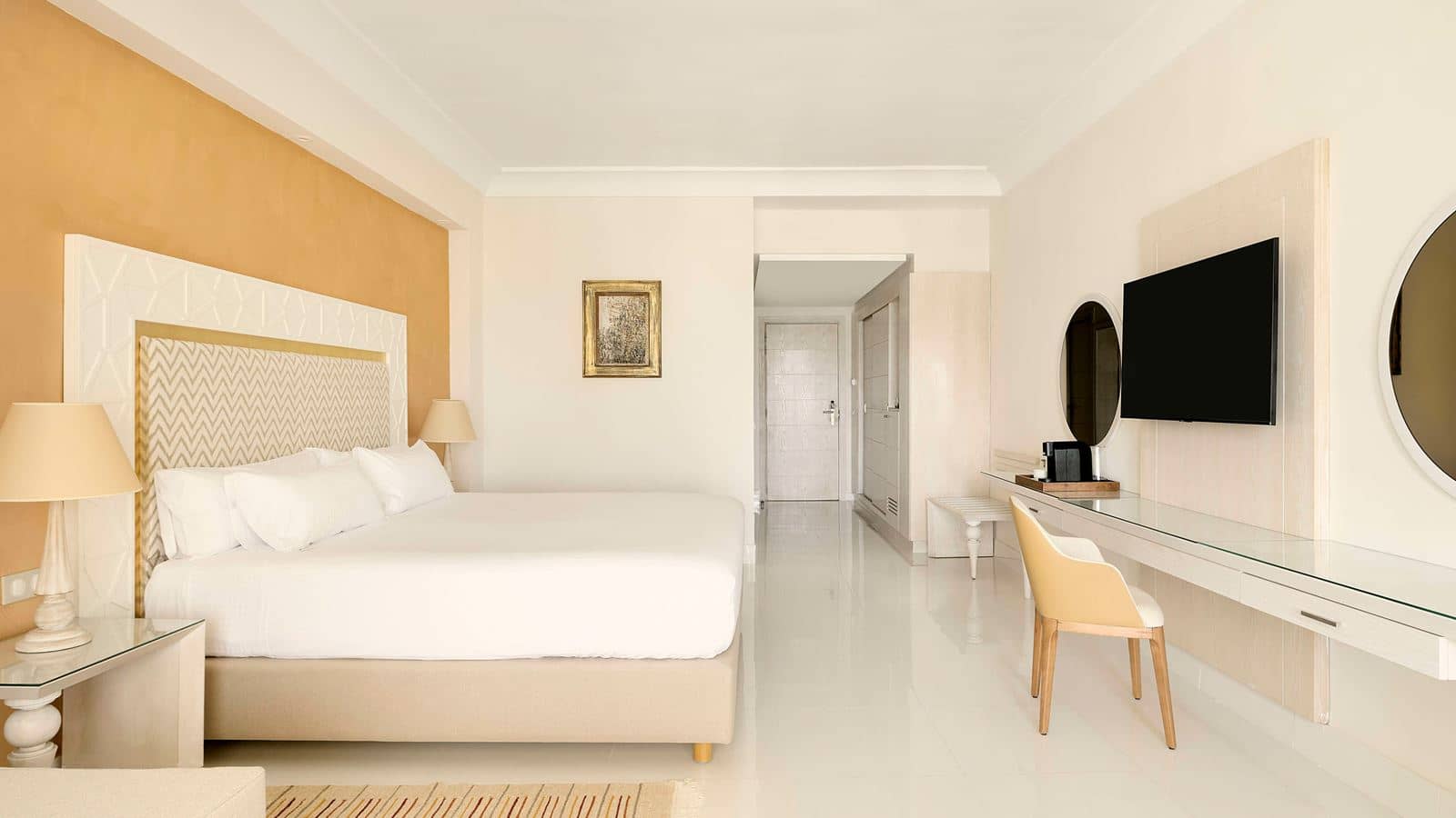 rooms-double-pool-view
