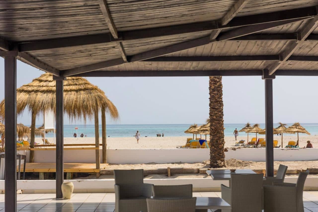 bars-beach-club-loqui