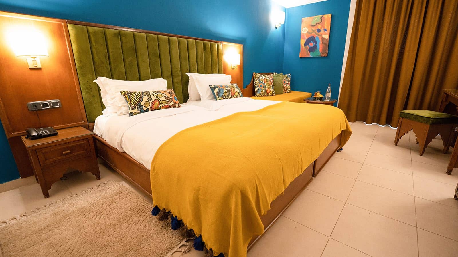 rooms-superior-room